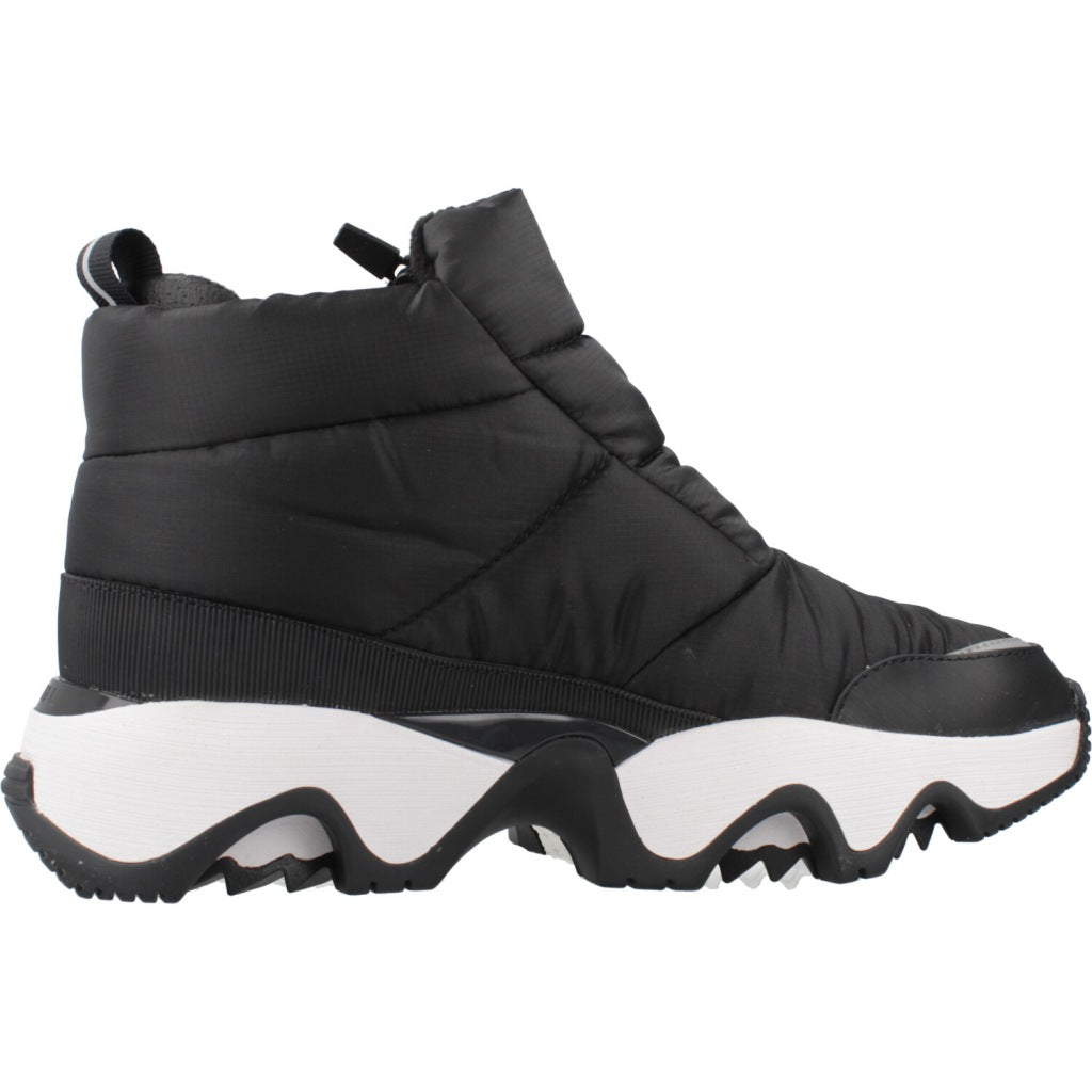 SOREL KINETIC IMPACT PUFFY ZIP en color NEGRO (4)