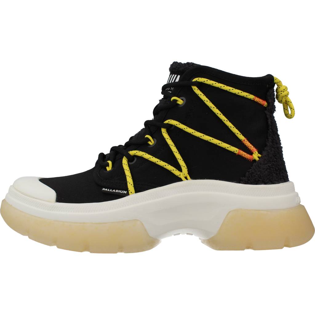 PALLADIUM LACE IT en color NEGRO (2)