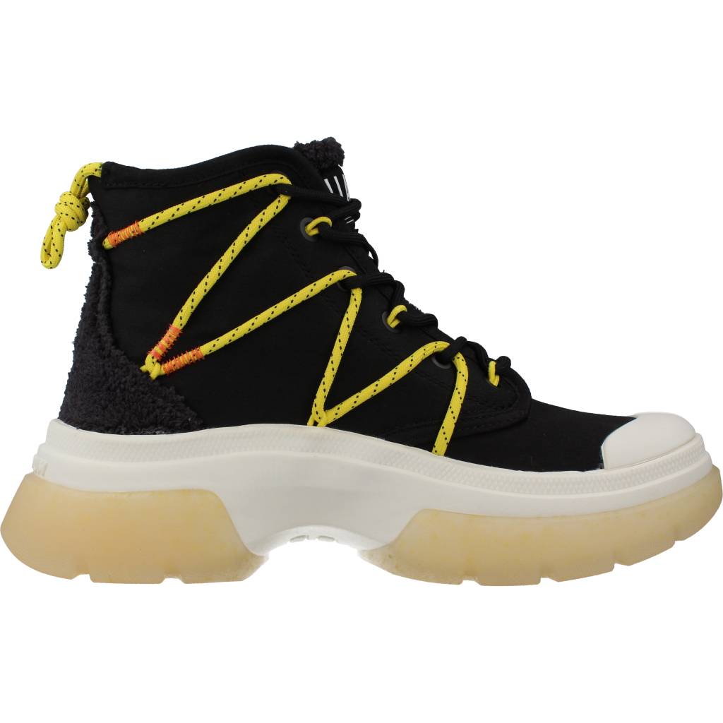 PALLADIUM LACE IT en color NEGRO (4)
