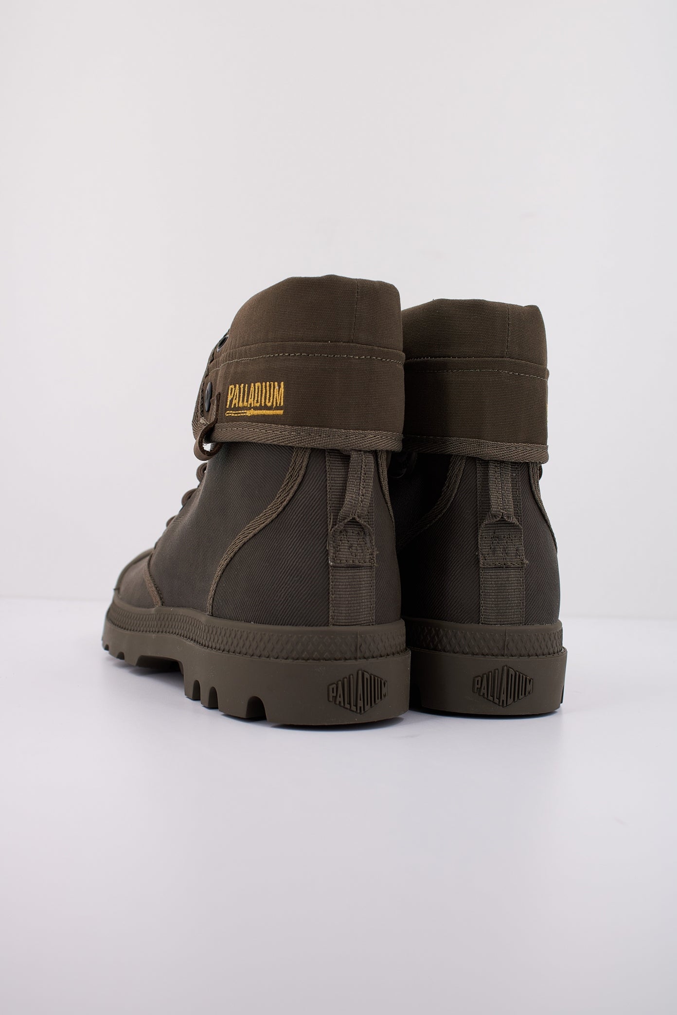 PALLADIUM BAGGY COATED MAJOR en color MARRON (4)