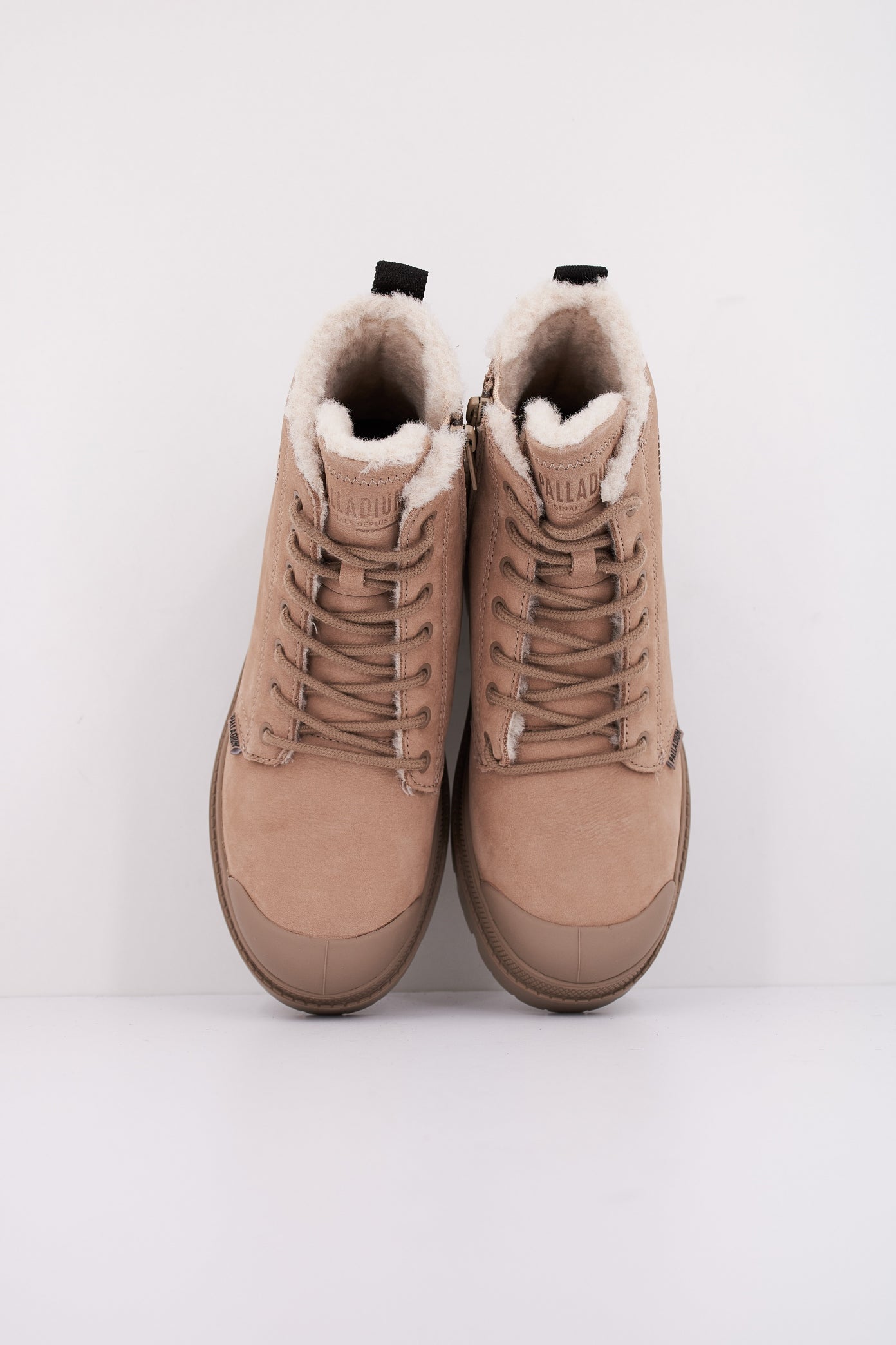 PALLADIUM PALLABASE NBK ZIP W en color MARRON CLARO (3)