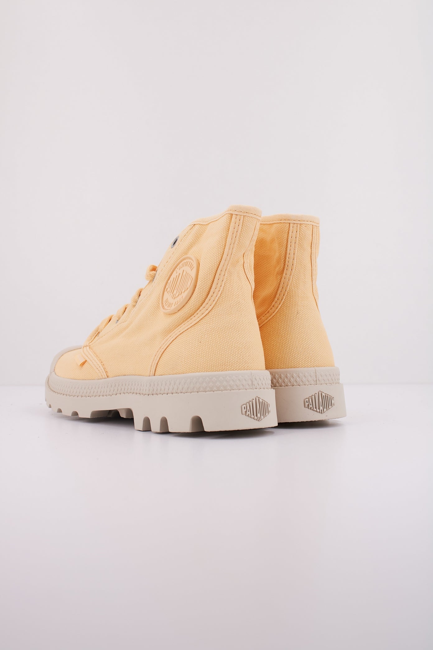 PALLADIUM PAMPA HI en color AMARILLO (4)