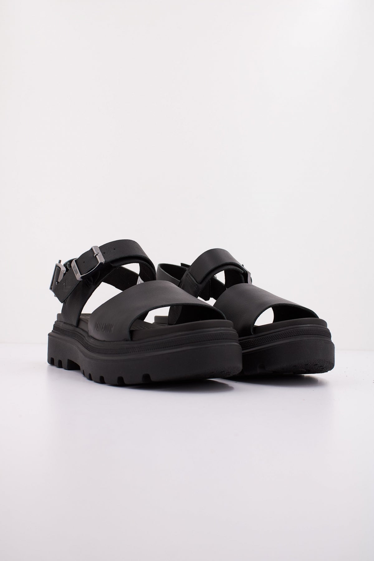 PALLADIUM PALLACRUISE CLASSIC en color NEGRO (2)