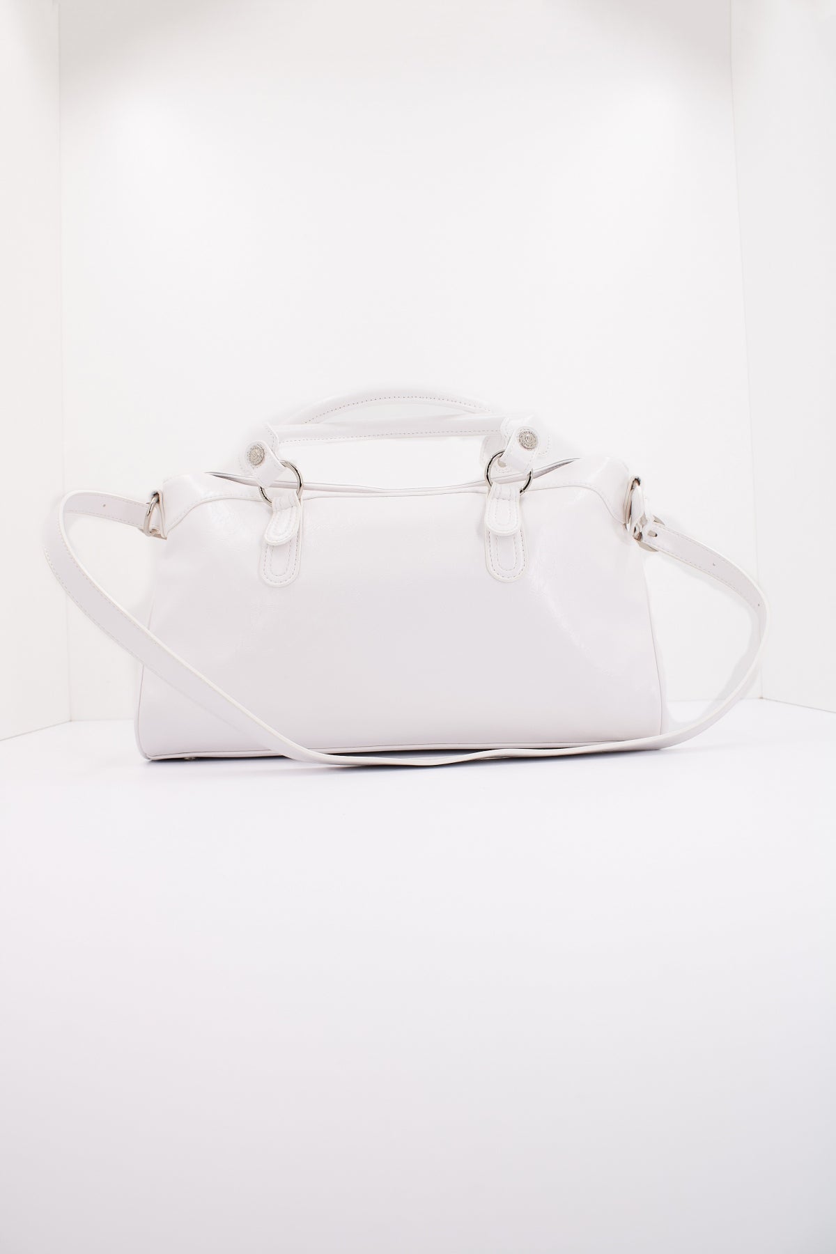LIU-JO ECS M SATCHEL en color BLANCO (3)