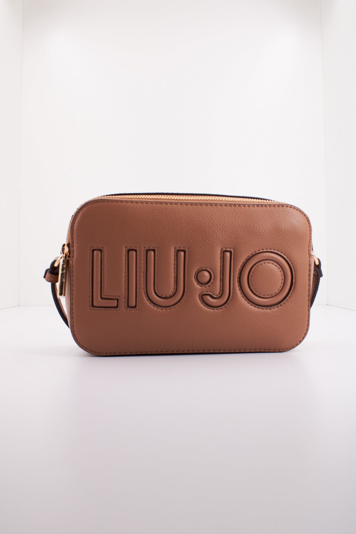 LIU-JO ECS M CAMERA CASE en color MARRON (1)