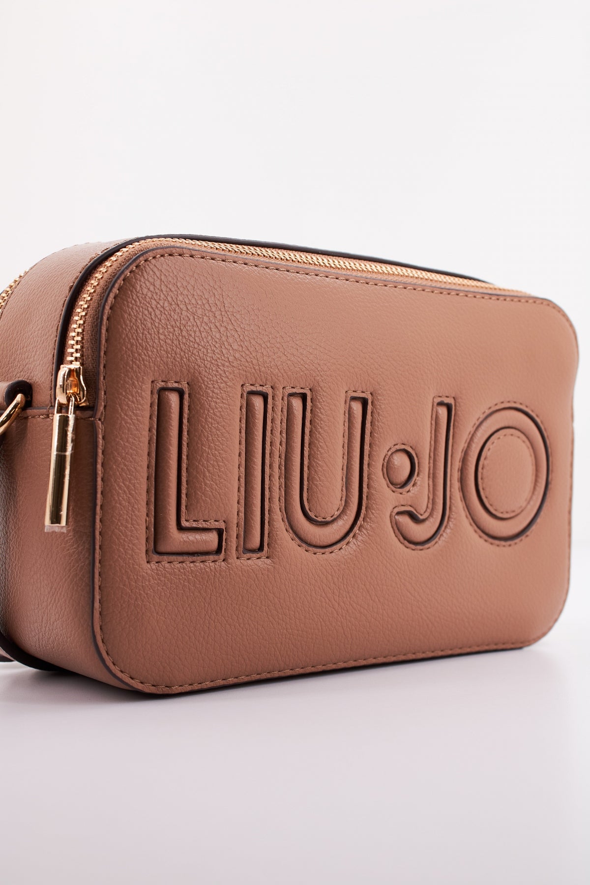 LIU-JO ECS M CAMERA CASE en color MARRON (4)