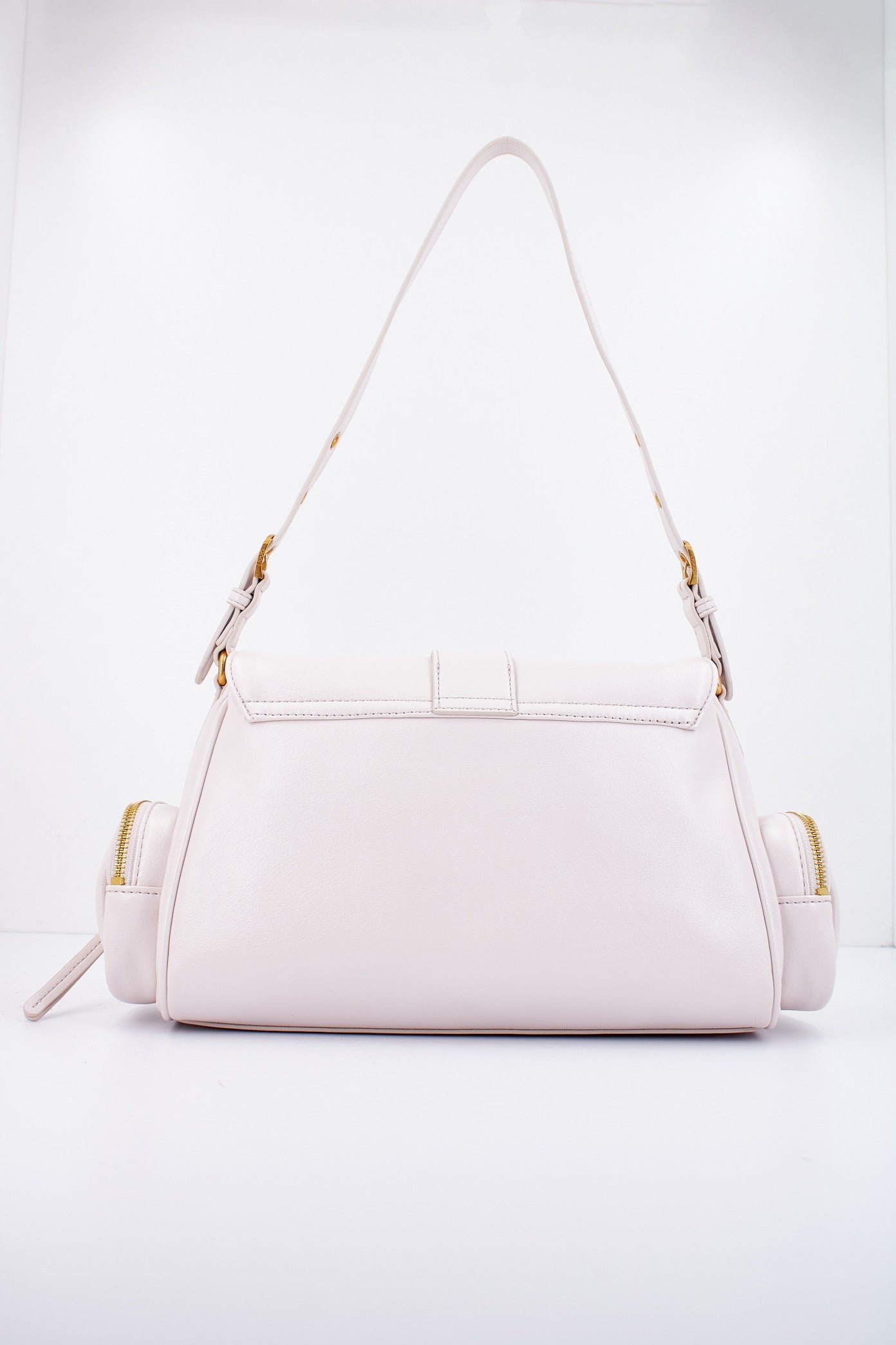 LIU-JO ECS M HOBO en color NUDE (2)