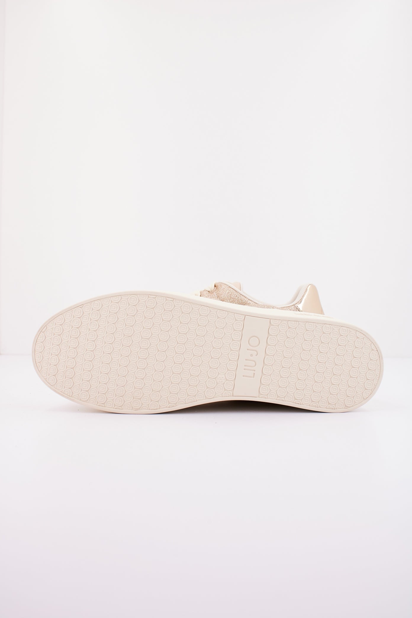 LIU-JO SILVIA - SNEAKER en color NUDE (4)