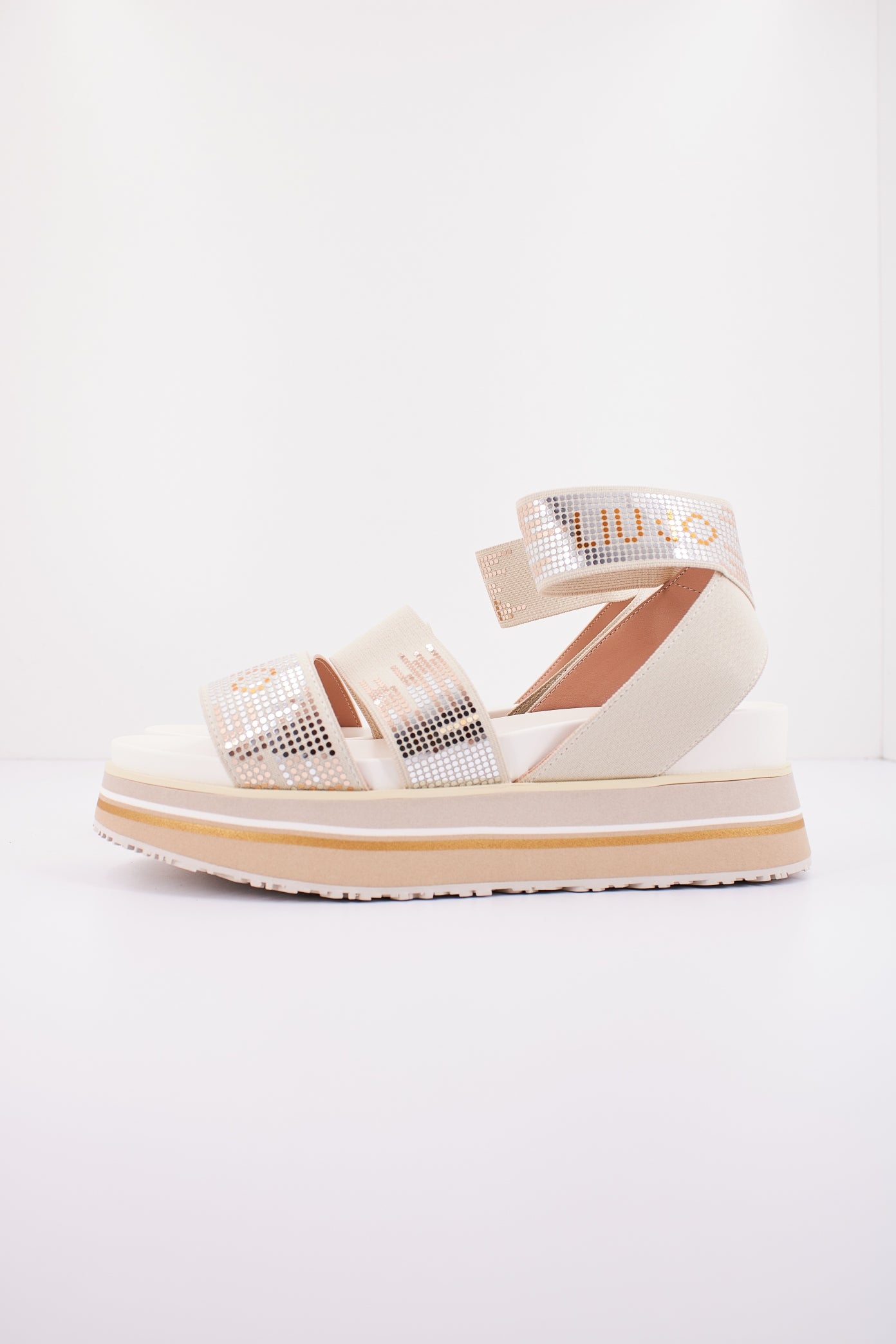 LIU-JO FRIDA en color BEIS (1)