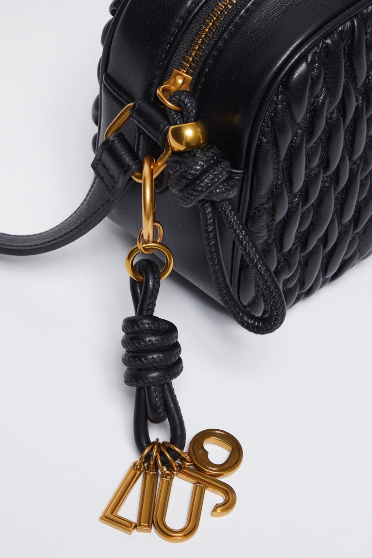 LIU-JO BRIEFCASE en color NEGRO (3)