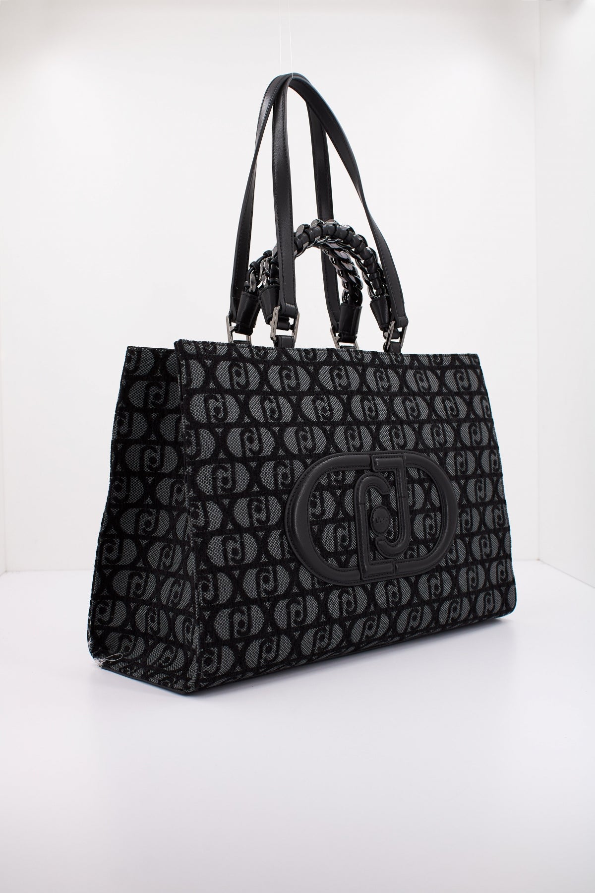 LIU-JO AF T en color NEGRO (2)