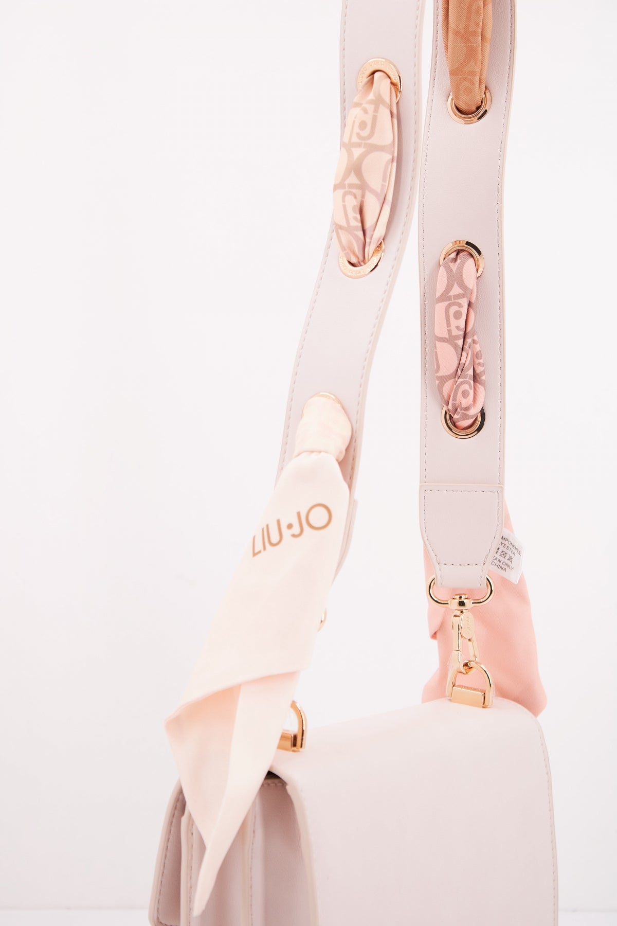 LIU-JO ECS M CROSSBODY en color BEIS (4)