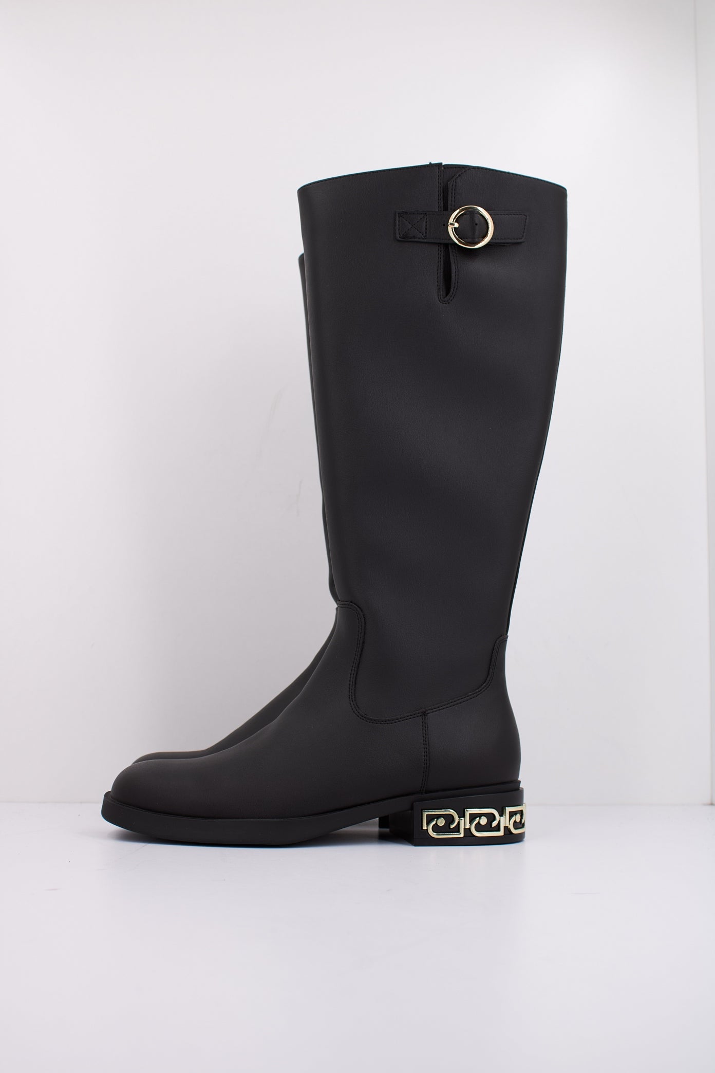 LIU-JO YOGI en color NEGRO (1)