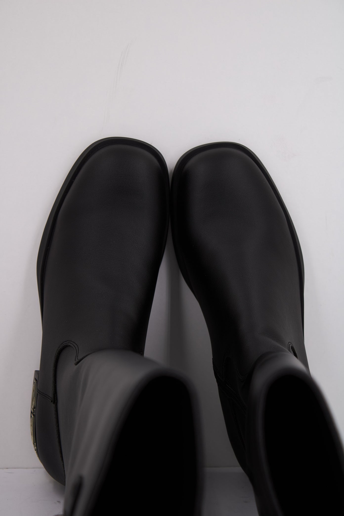 LIU-JO YOGI en color NEGRO (3)