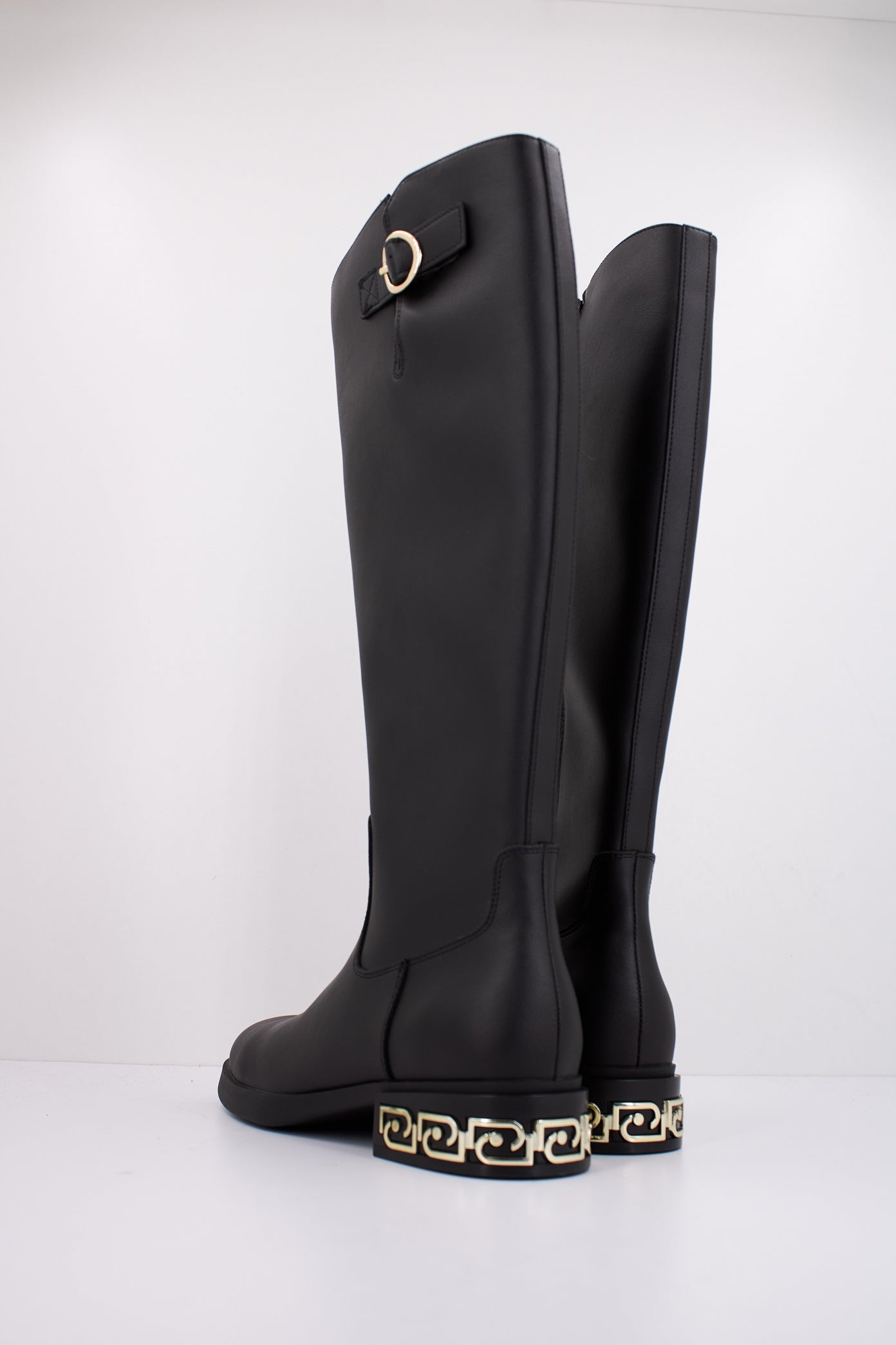 LIU-JO YOGI en color NEGRO (4)