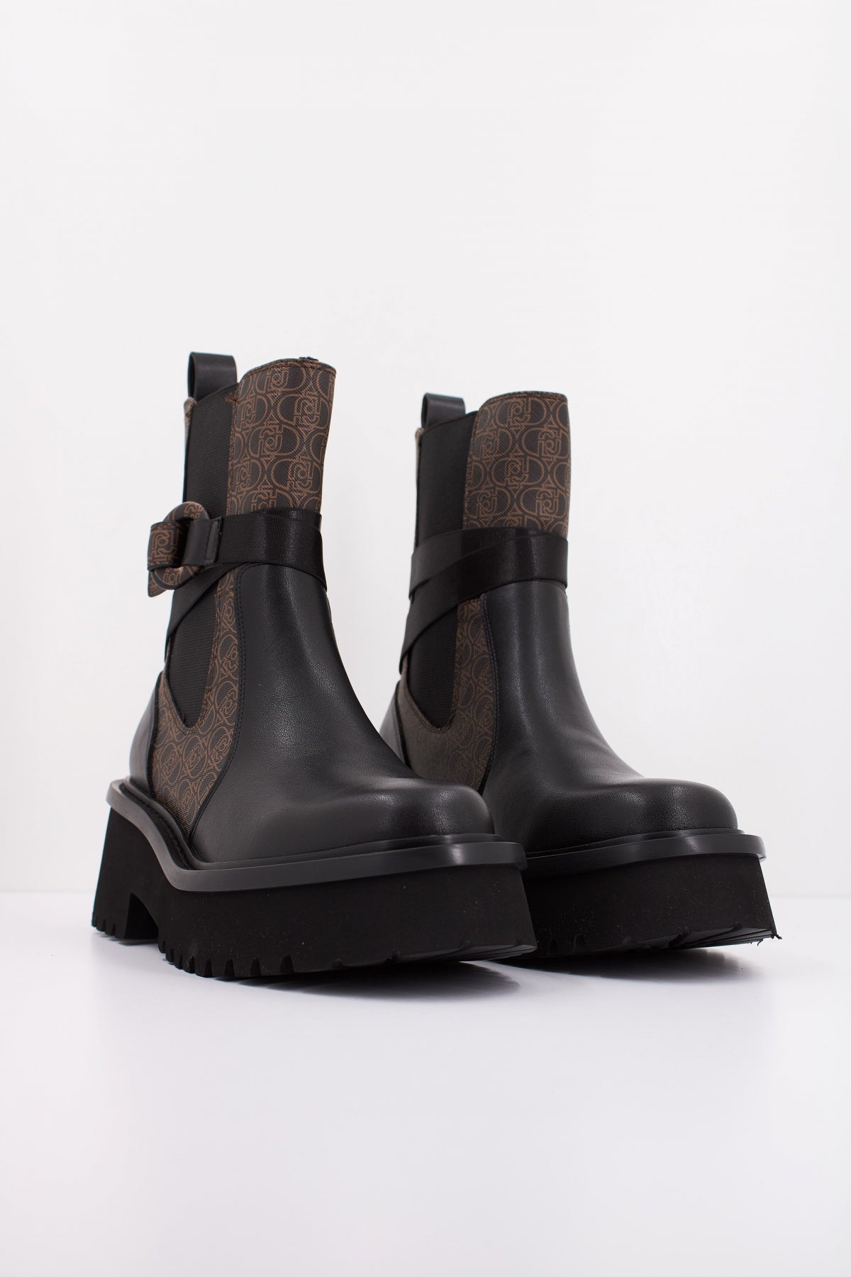 LIU-JO FLAIR en color NEGRO (2)