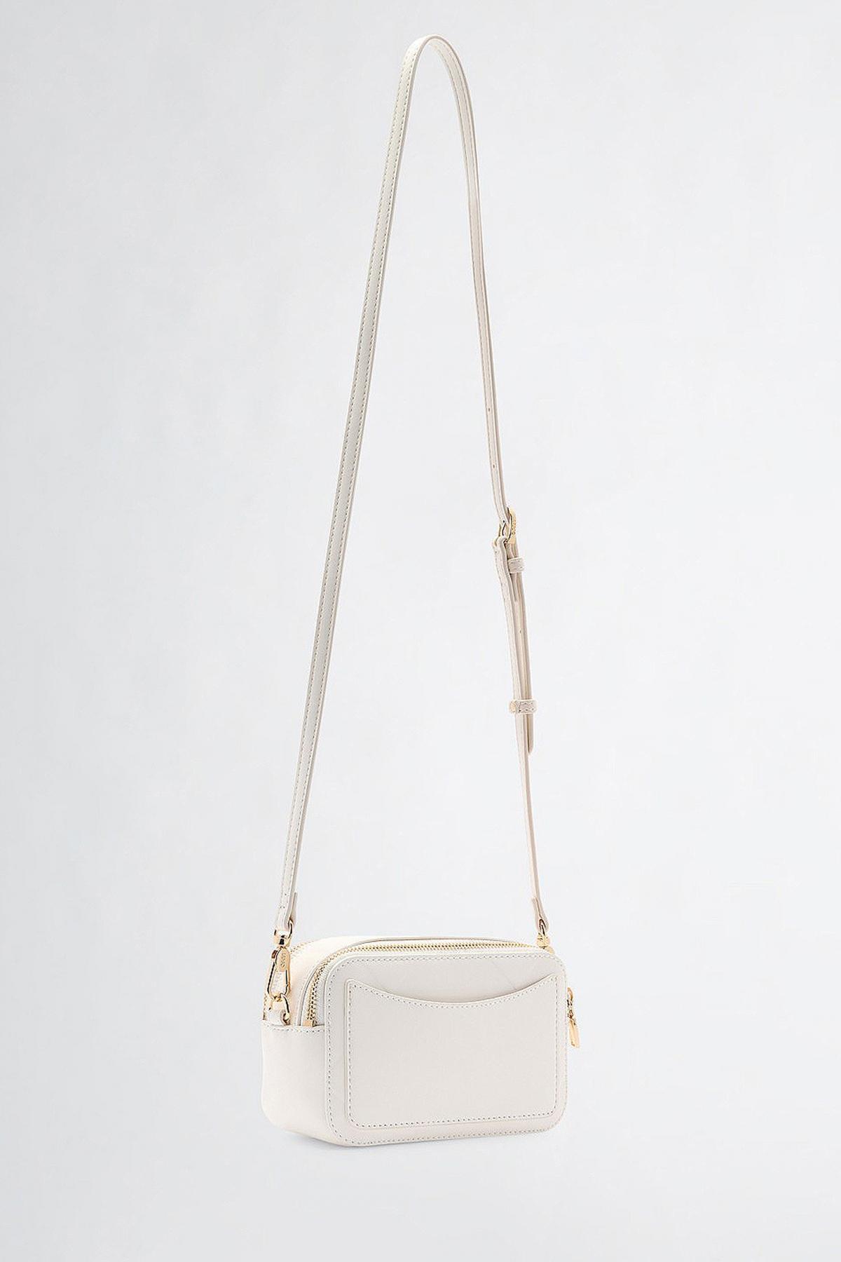 LIU-JO CAMERA CASE en color BLANCO (3)