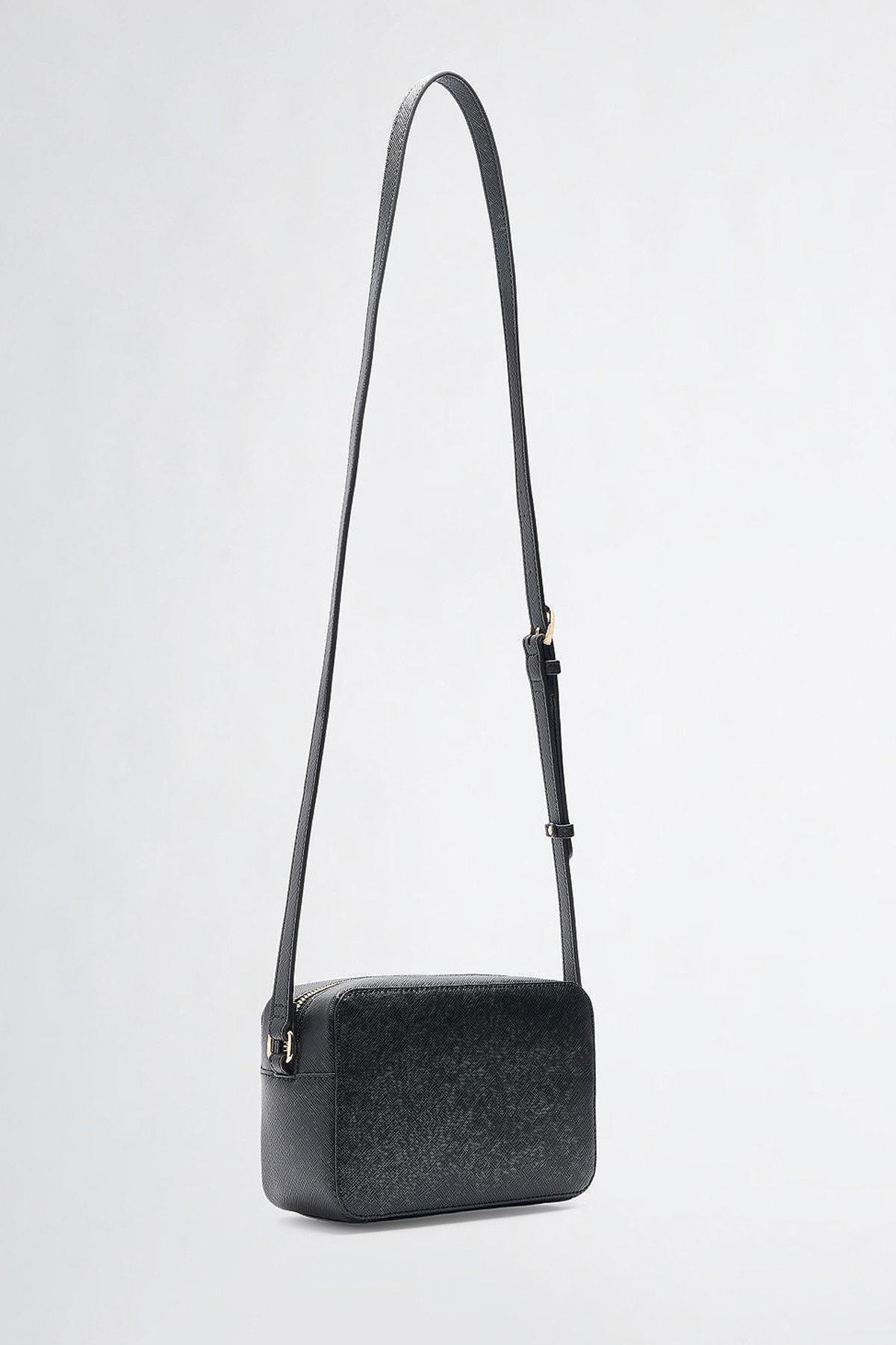 LIU-JO M CAMERA CASE en color NEGRO (3)