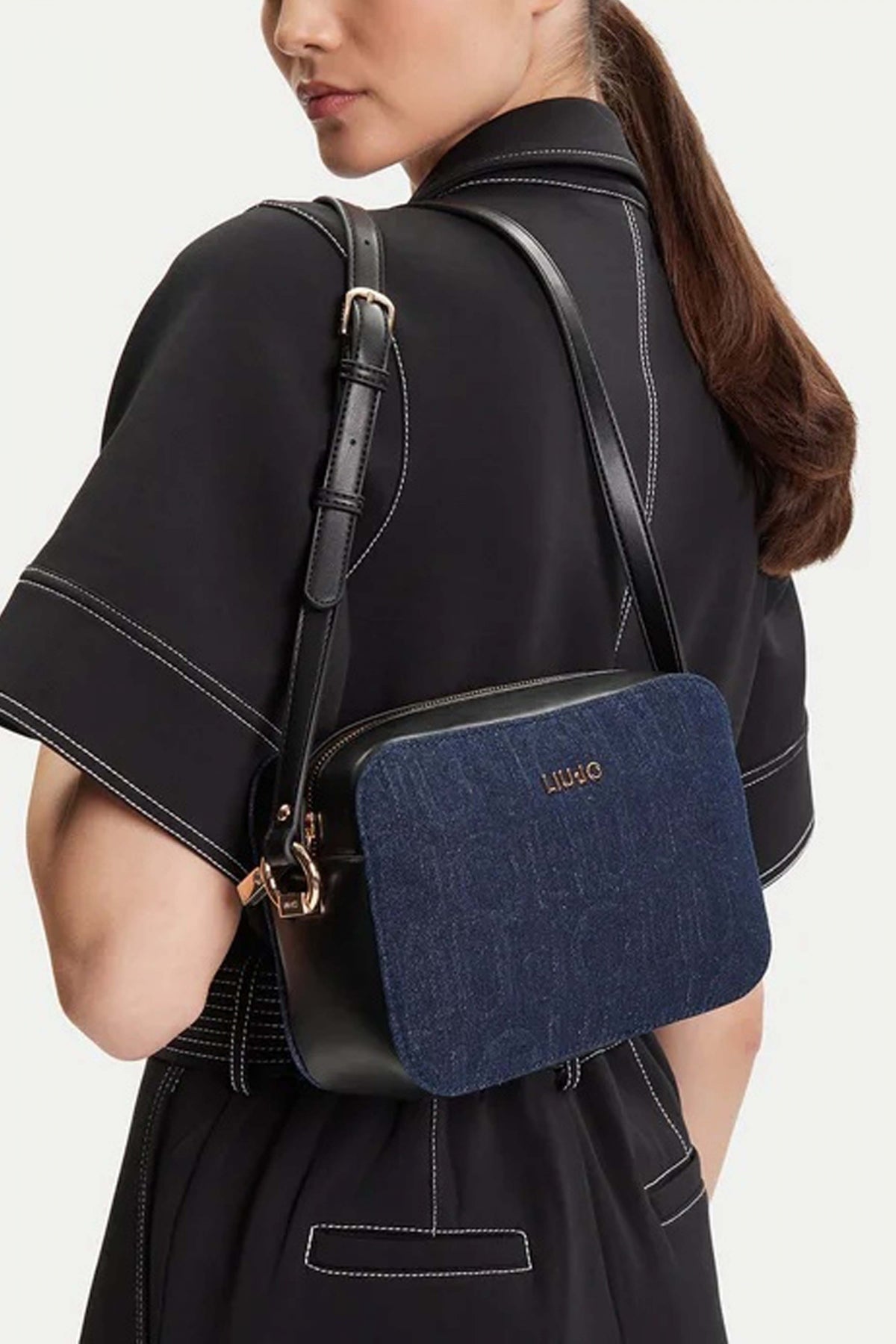 LIU-JO CAMERA CASE en color AZUL (4)