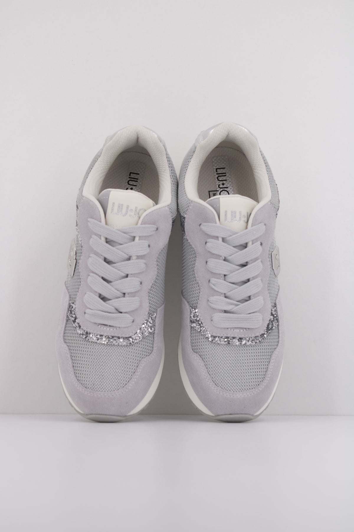 LIU-JO MAXI WONDER LOW en color GRIS (3)