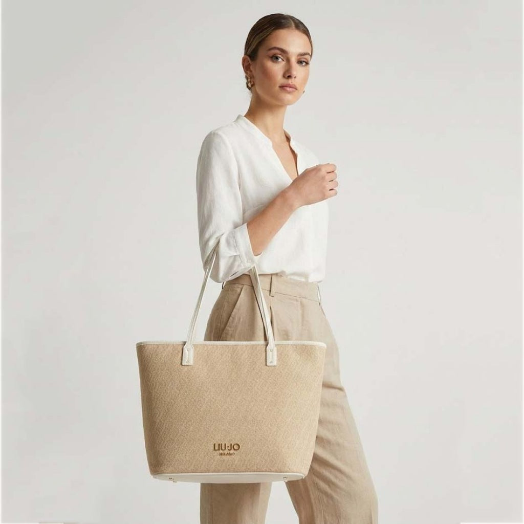 LIU-JO TA M TOTE en color BEIS (7)