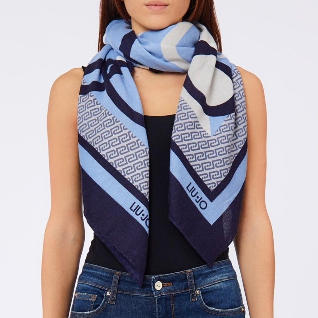 LIU-JO F T FOULARD PORTALOGO en color AZUL (4)