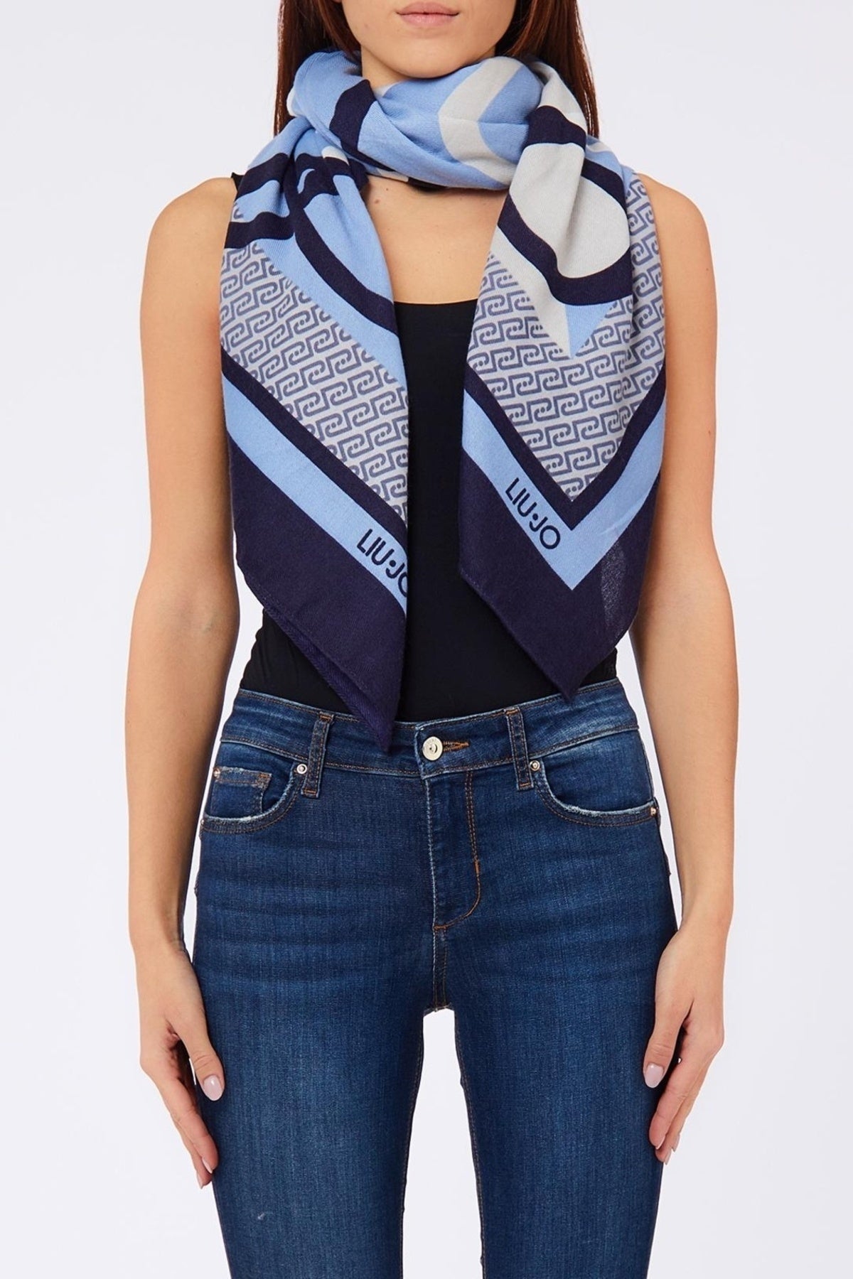 LIU-JO F T FOULARD PORTALOGO en color AZUL (1)