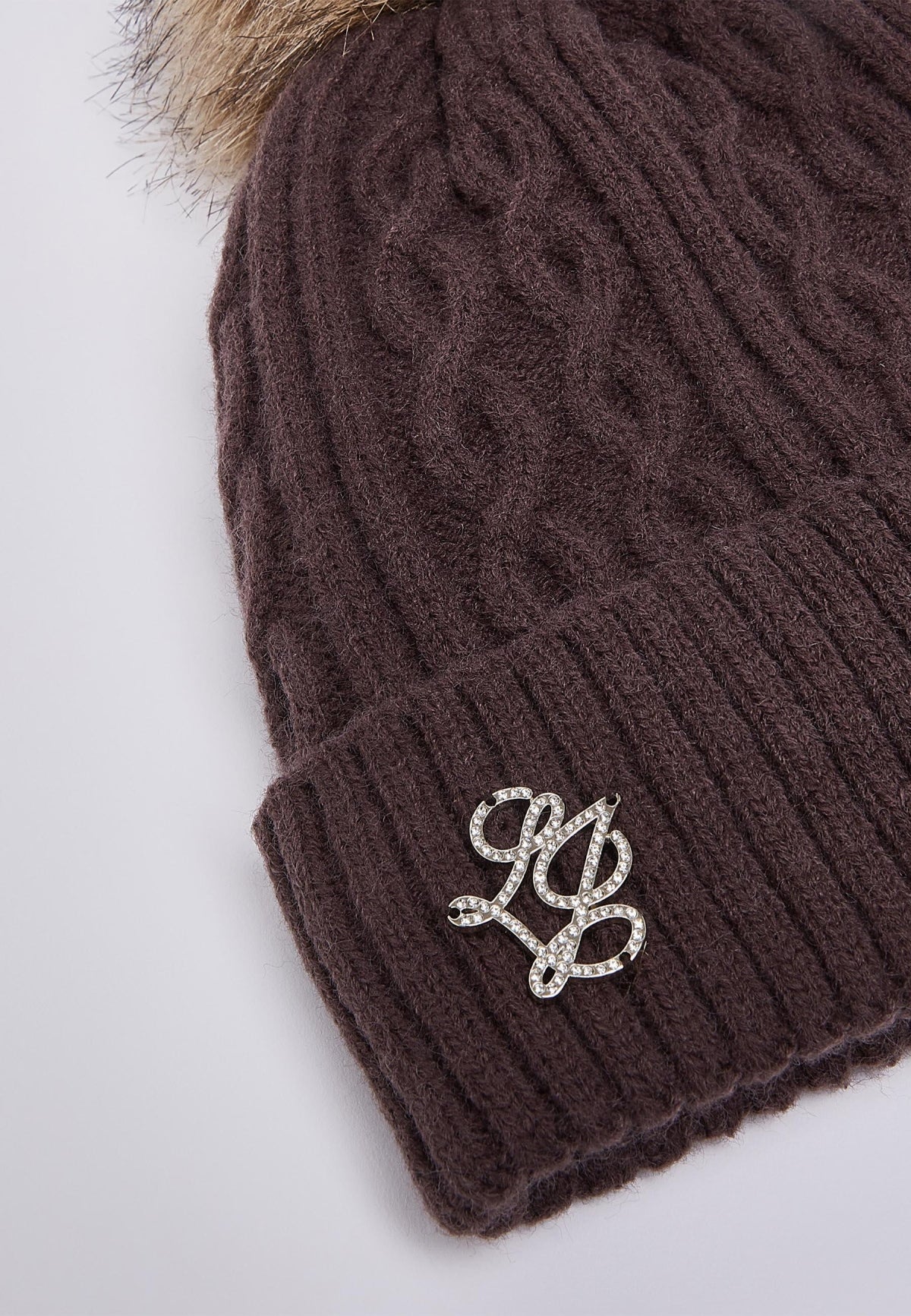 LIU-JO F MAS BEANIE TRECCE PONPON en color MARRON (3)