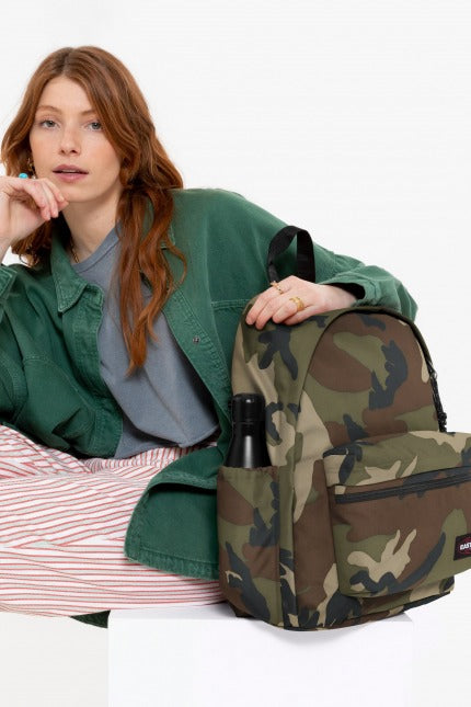 EASTPAK OFFICE ZIPPL'R en color VERDE (1)