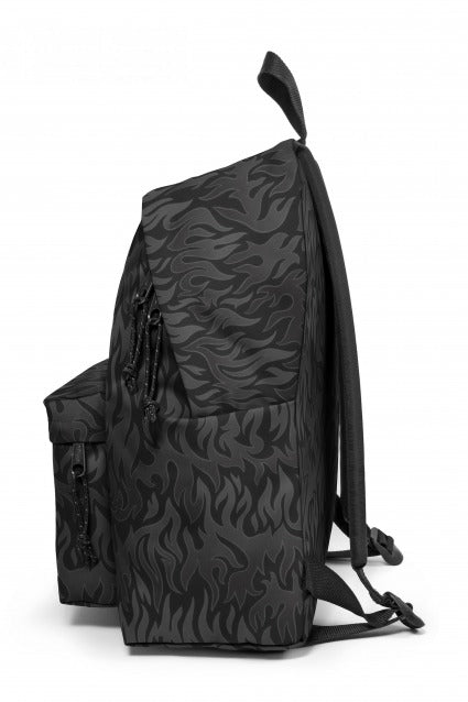 EASTPAK EKA PADDED PAK'R en color NEGRO (2)