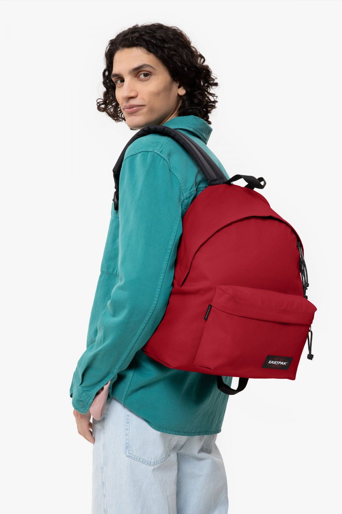 EASTPAK PADDED PAK'R SCARLET en color ROJO (2)