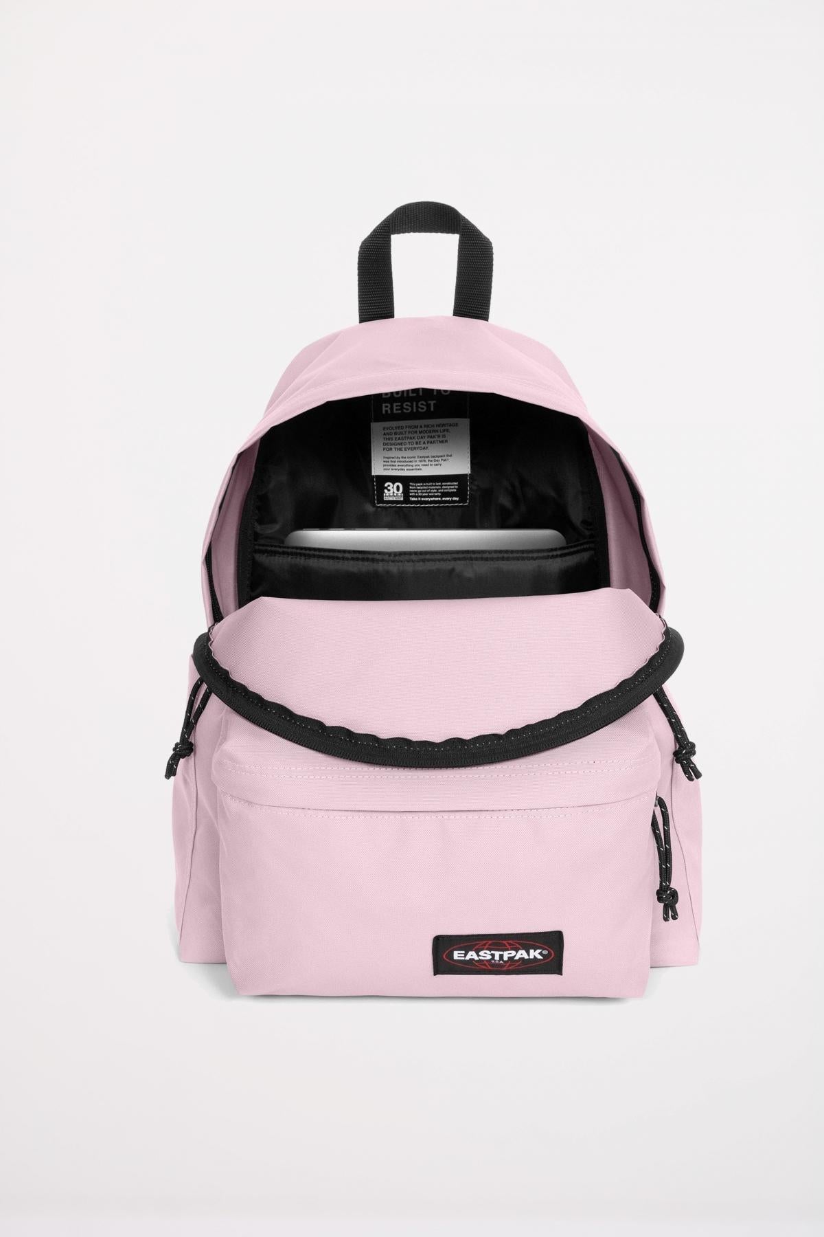 EASTPAK DAY PAK'R en color ROSA (3)