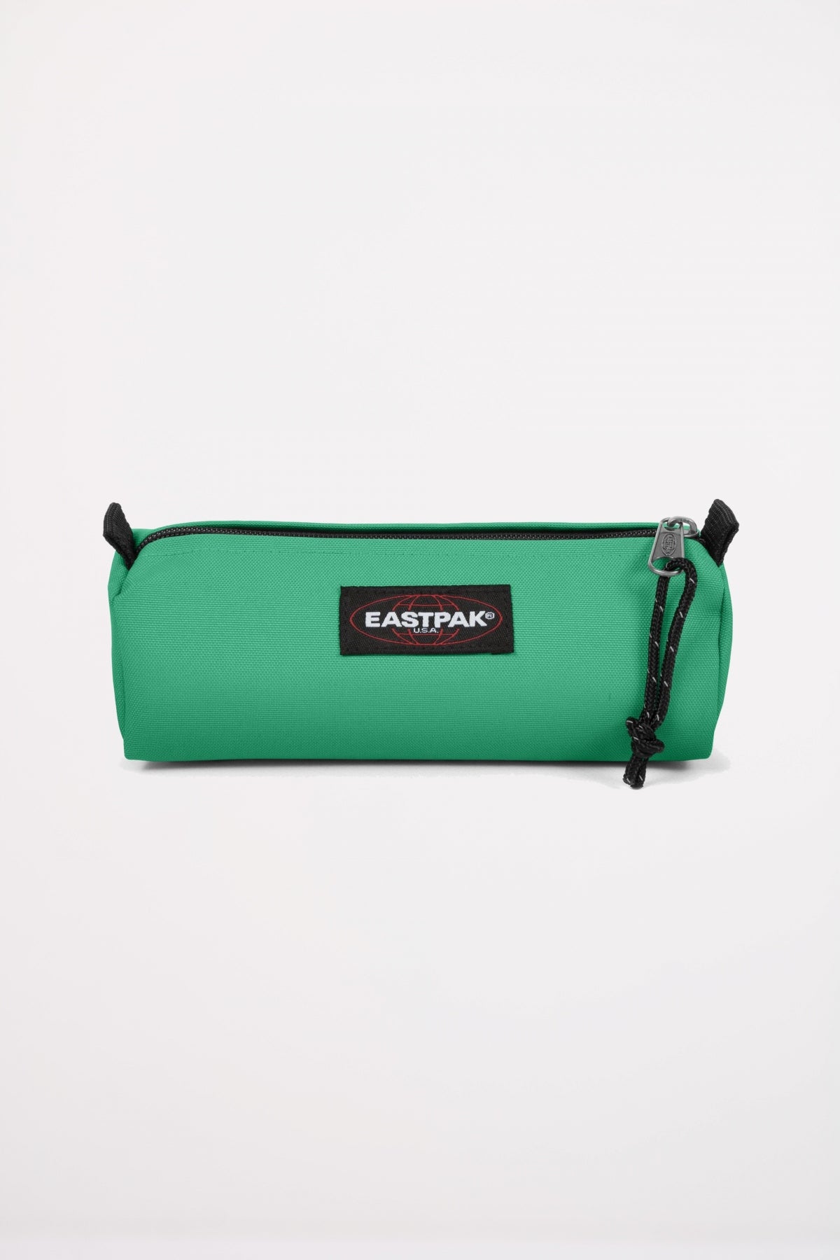 EASTPAK BENCHMARK SINGLE en color VERDE (1)