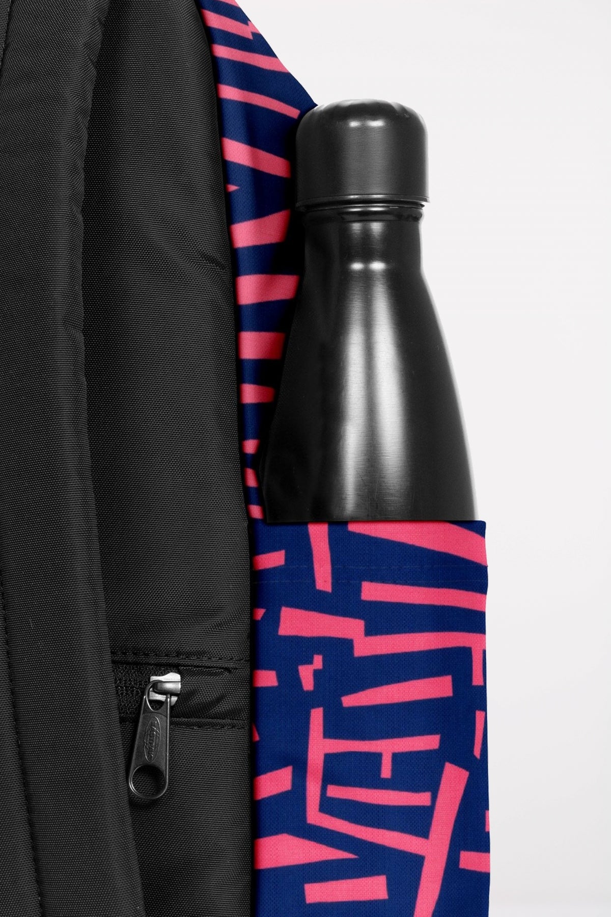 EASTPAK DAY PAK'R en color ROSA (3)