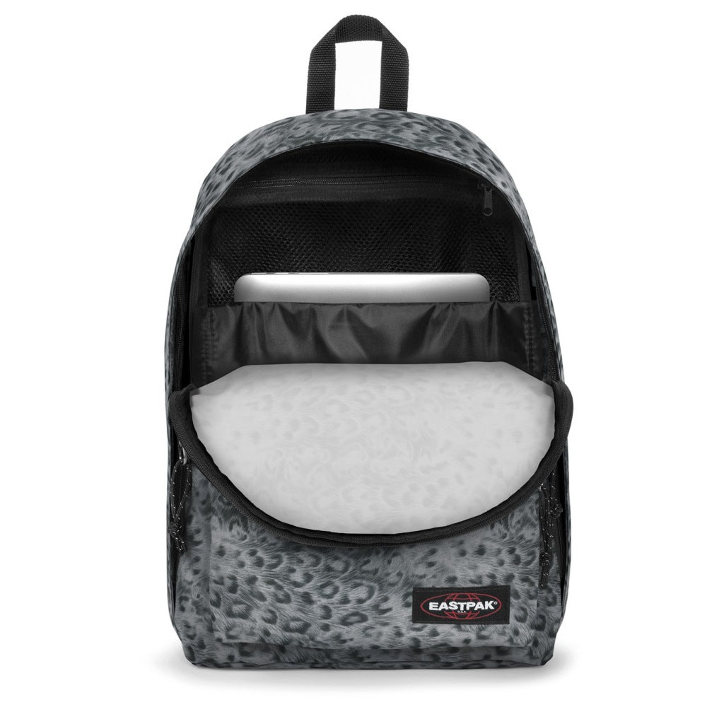 EASTPAK EKDC OUT OF OFFICE en color ANIMAL PRINT (5)