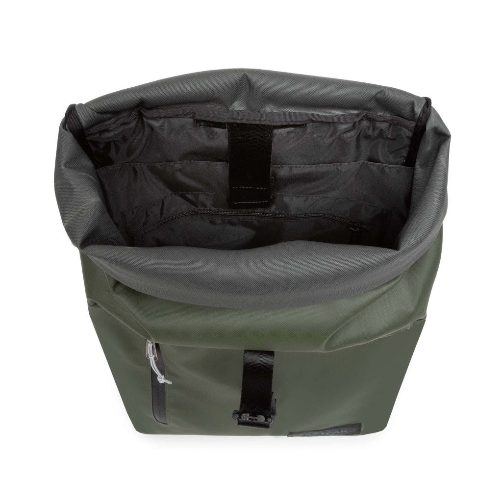 EASTPAK UP ROLL en color VERDE (7)