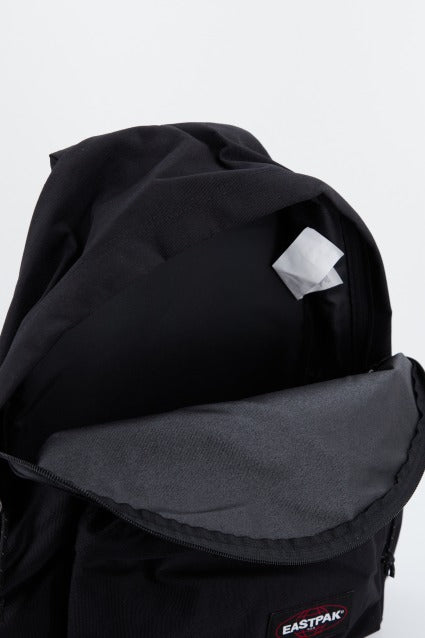 EASTPAK EK en color NEGRO (4)