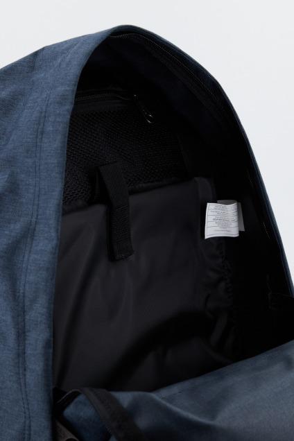 EASTPAK EKW en color AZUL (4)
