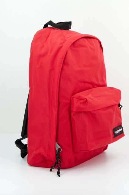 EASTPAK OUT OF OFFICE en color ROJO (2)