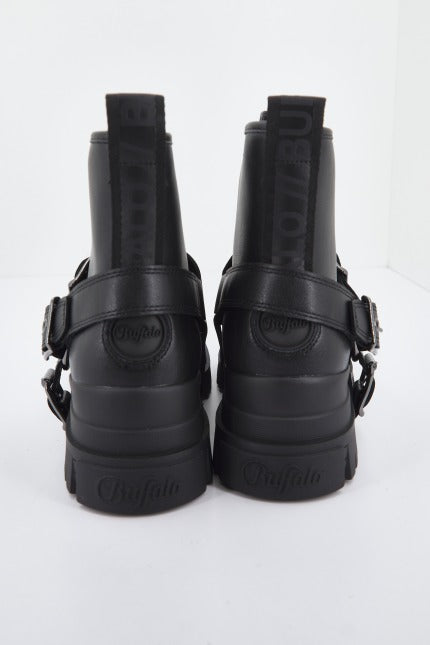 BUFFALO ASPHA BIKER en color NEGRO (2)