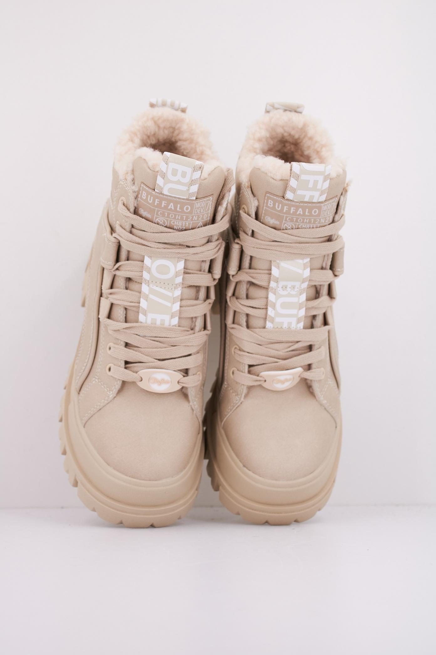 BUFFALO ASPHA NC MID WARM en color BEIS (3)