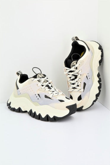 BUFFALO TRAIL ONE en color BLANCO (1)