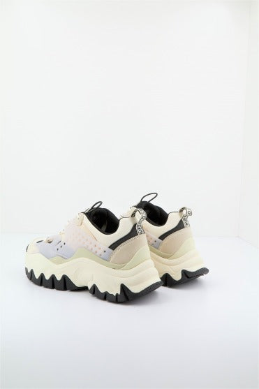 BUFFALO TRAIL ONE en color BLANCO (4)