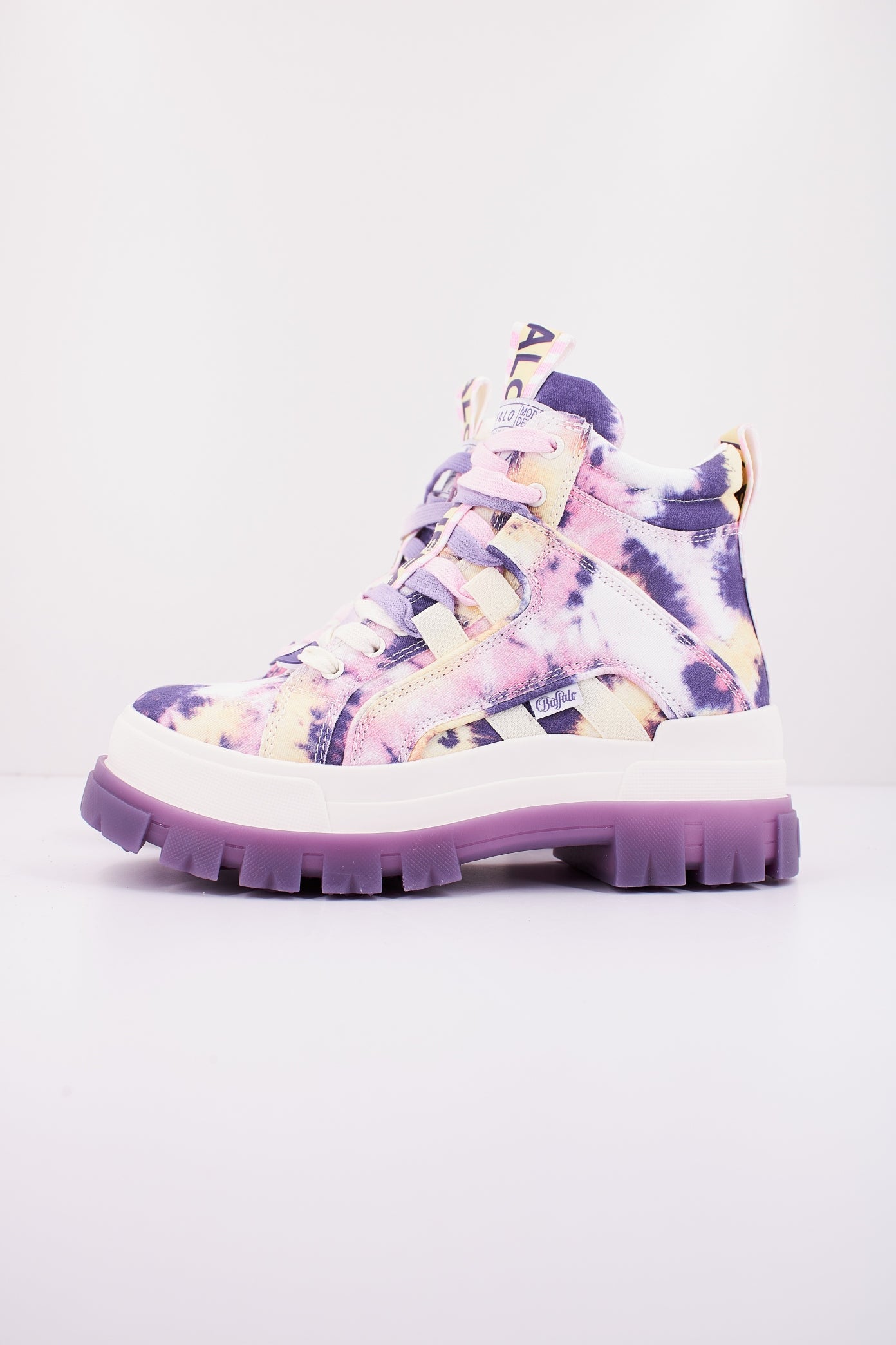 BUFFALO ASPHA NC MID en color VIOLETA (1)