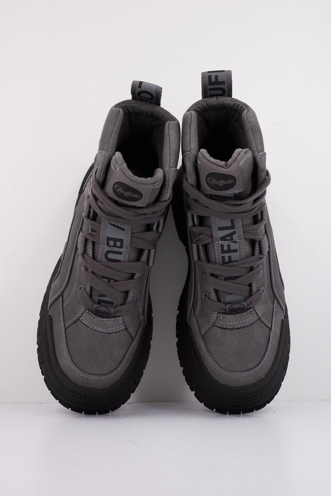 BUFFALO FUSION HYB MID en color GRIS (3)