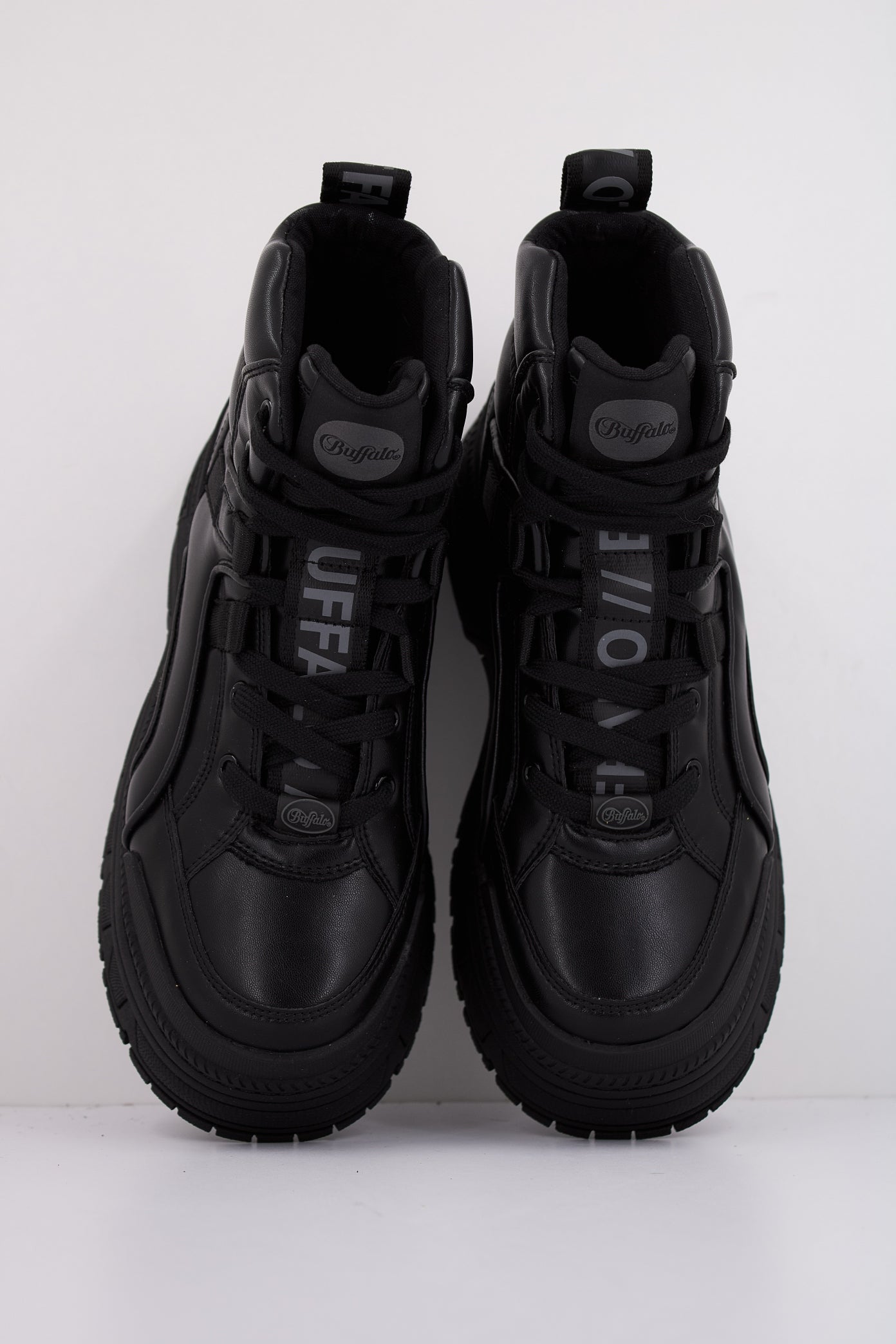 BUFFALO FUSION HYB MID en color NEGRO (3)