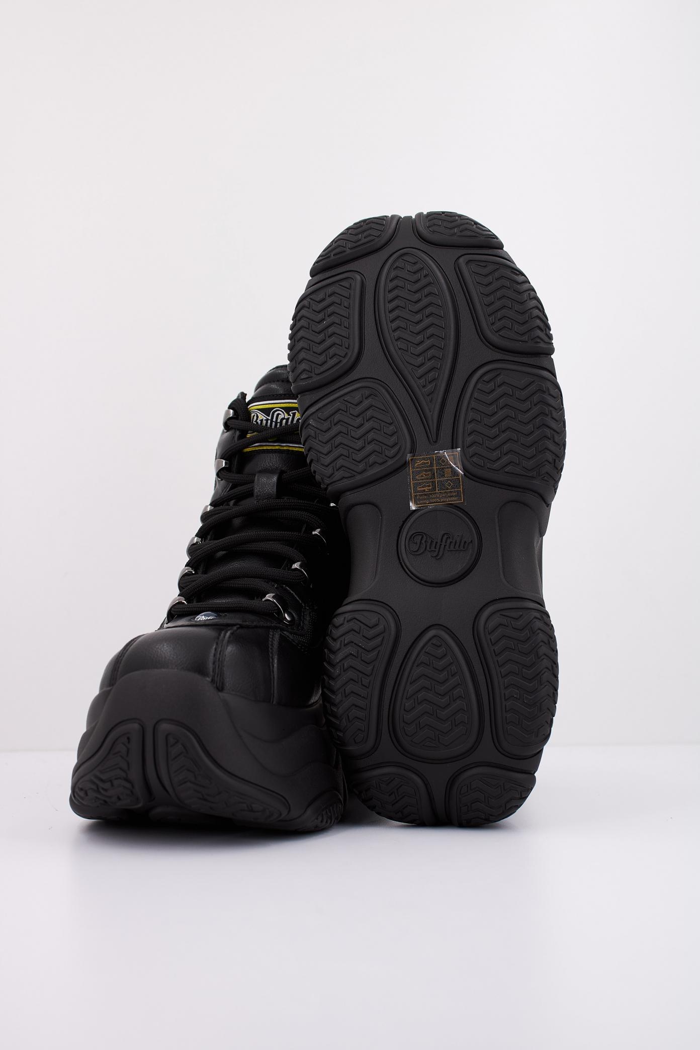 BUFFALO PROWLER HIKE HI en color NEGRO (5)
