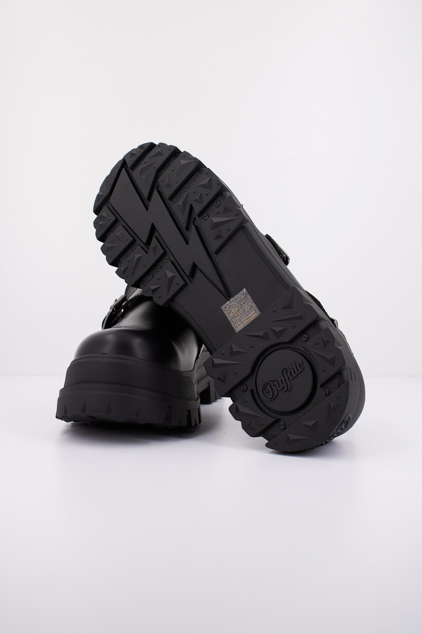 BUFFALO ASPHA CLOG SND BS en color NEGRO (5)
