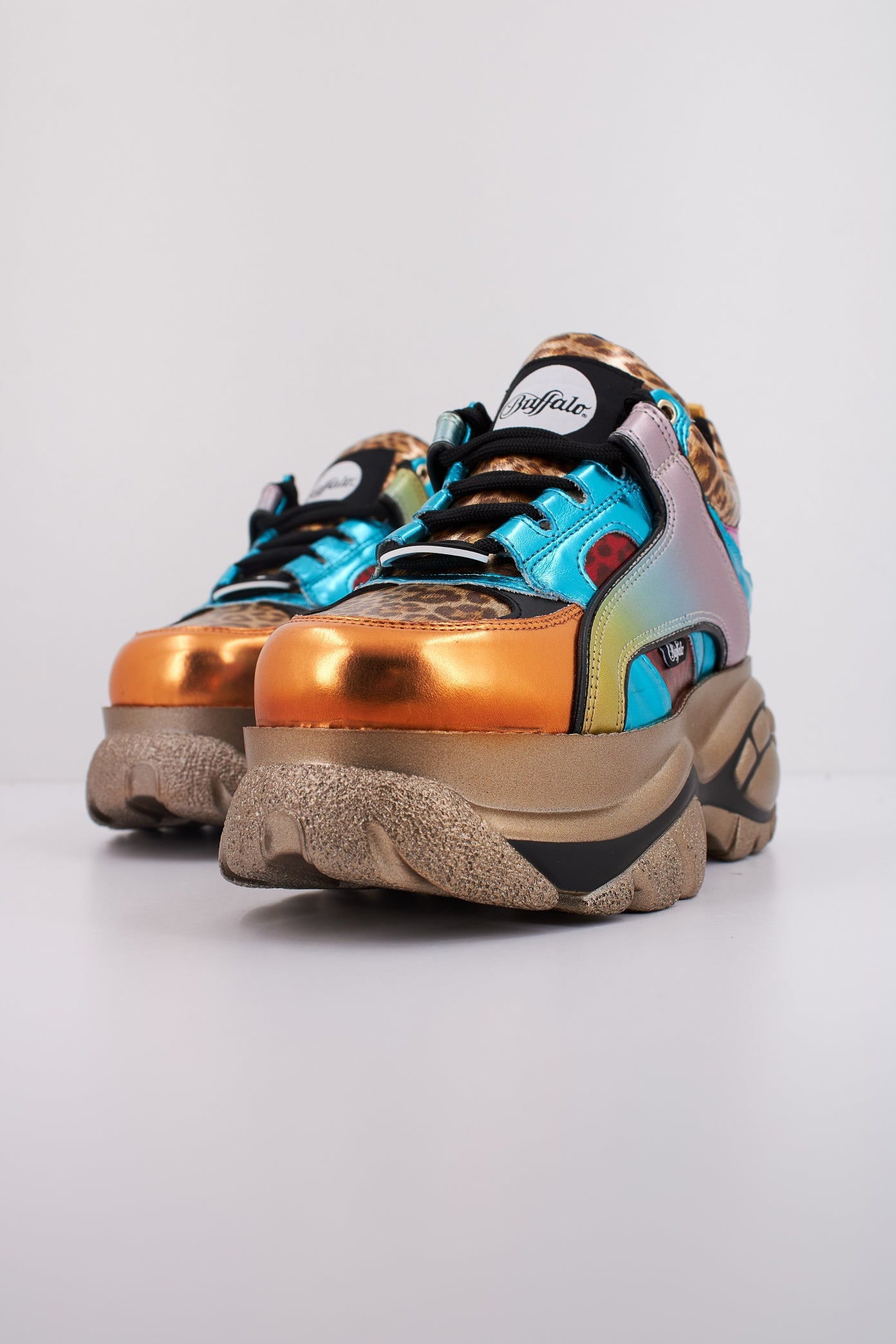BUFFALO - REV en color MULTICOLOR (2)