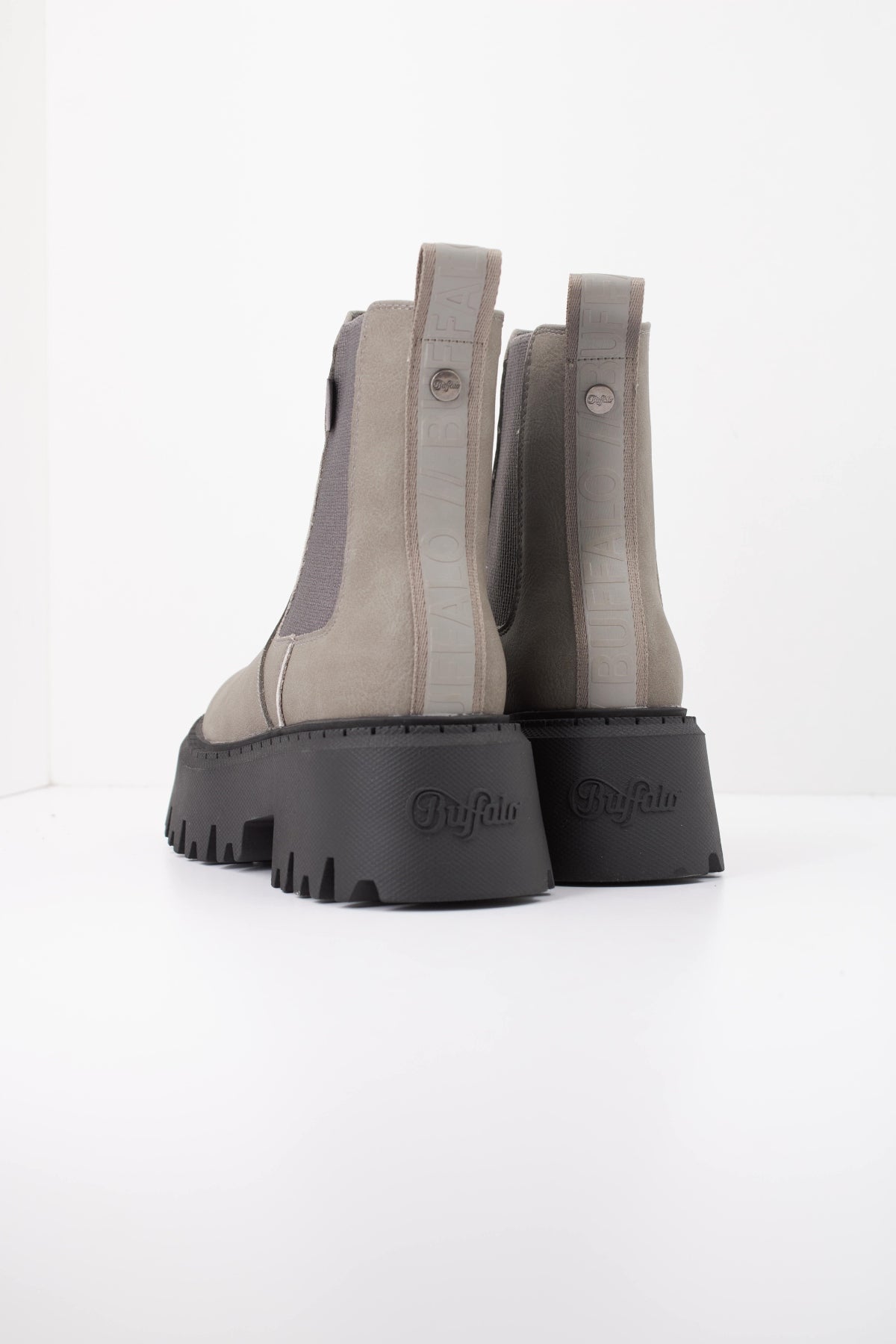 BUFFALO B en color GRIS (4)